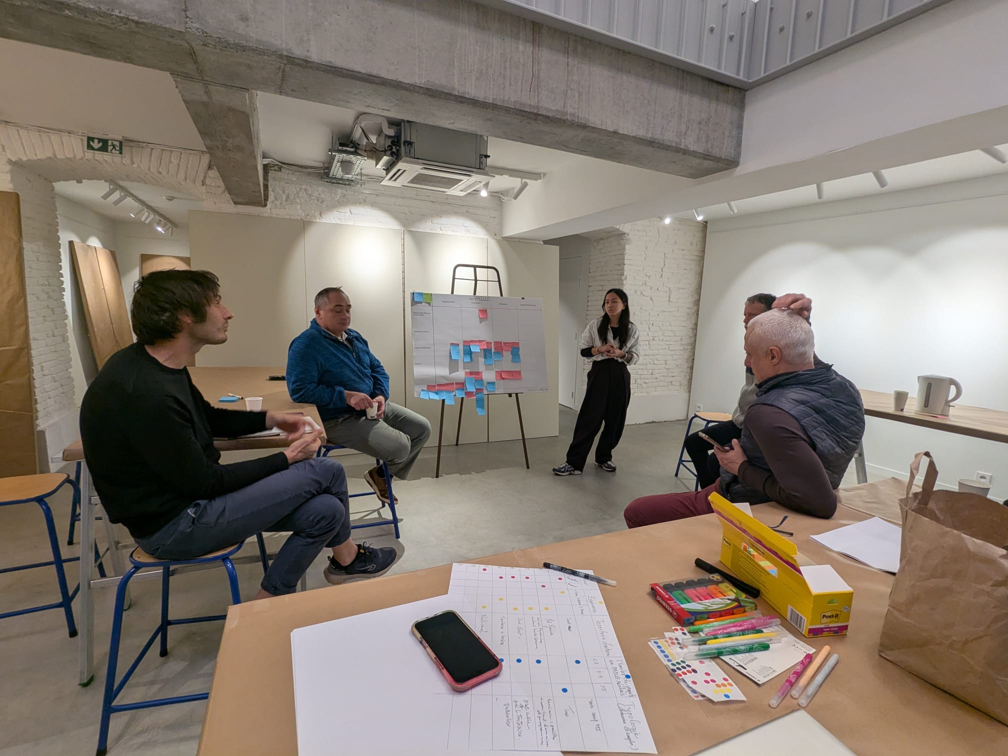 Exposition et d’ateliers de Thi Tra My Do Exposition et d’ateliers de Thi Tra My Do